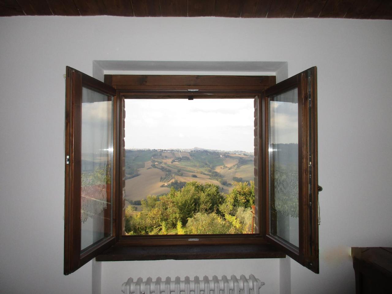 Casale San Martino Agriturismo Bio Sant'Angelo in Pontano Dış mekan fotoğraf