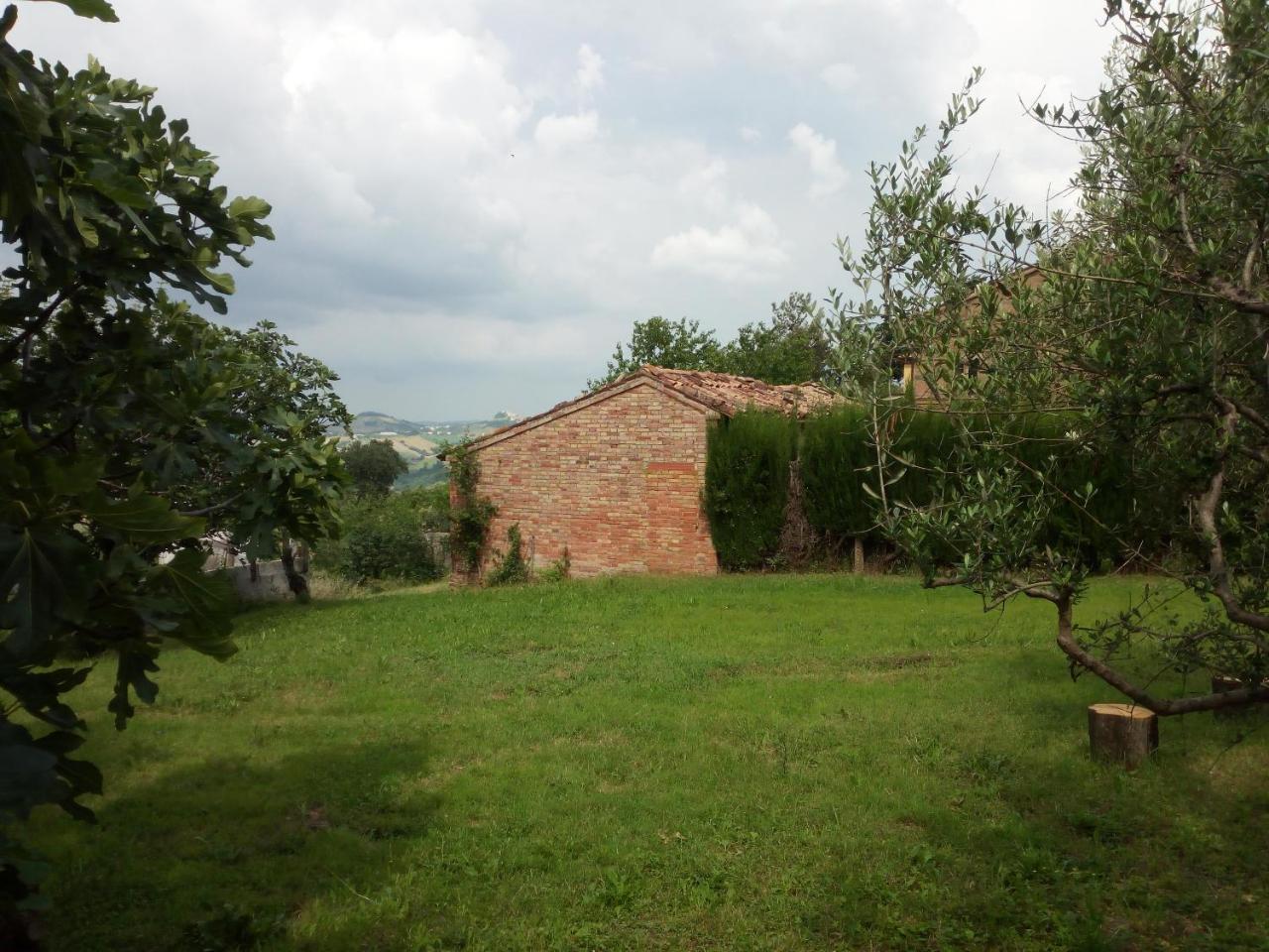 Casale San Martino Agriturismo Bio Sant'Angelo in Pontano Dış mekan fotoğraf